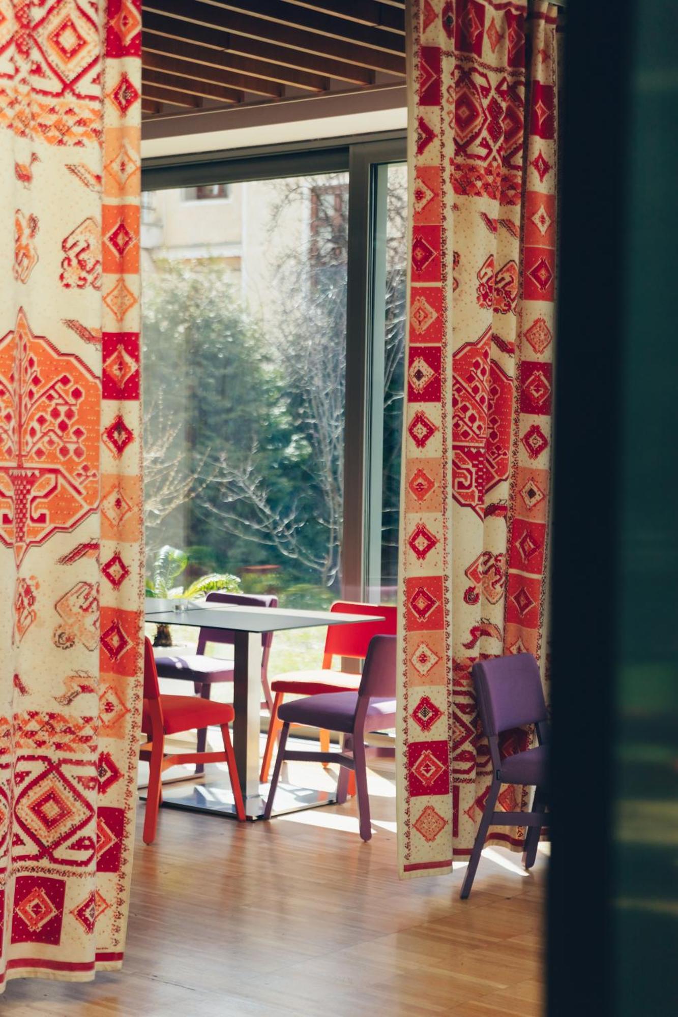 The Gerald'S Hotel Rădăuţi 外观 照片