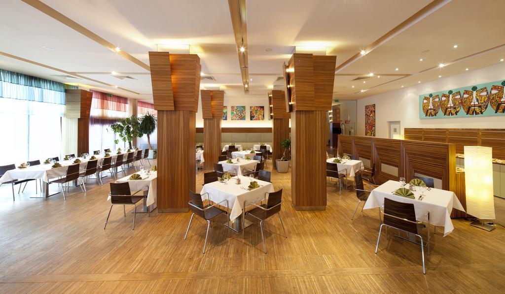 The Gerald'S Hotel Rădăuţi 外观 照片