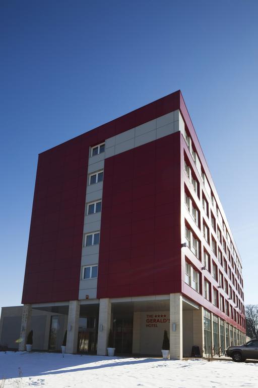 The Gerald'S Hotel Rădăuţi 外观 照片